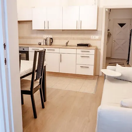 Apartament Kiraly40